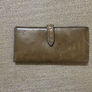 FRYE leather slim wallet in excellent condition